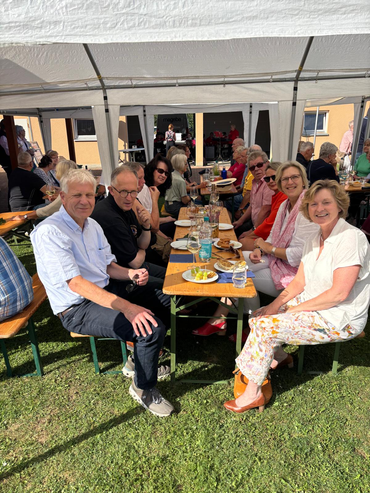 Besucher des Weinfest